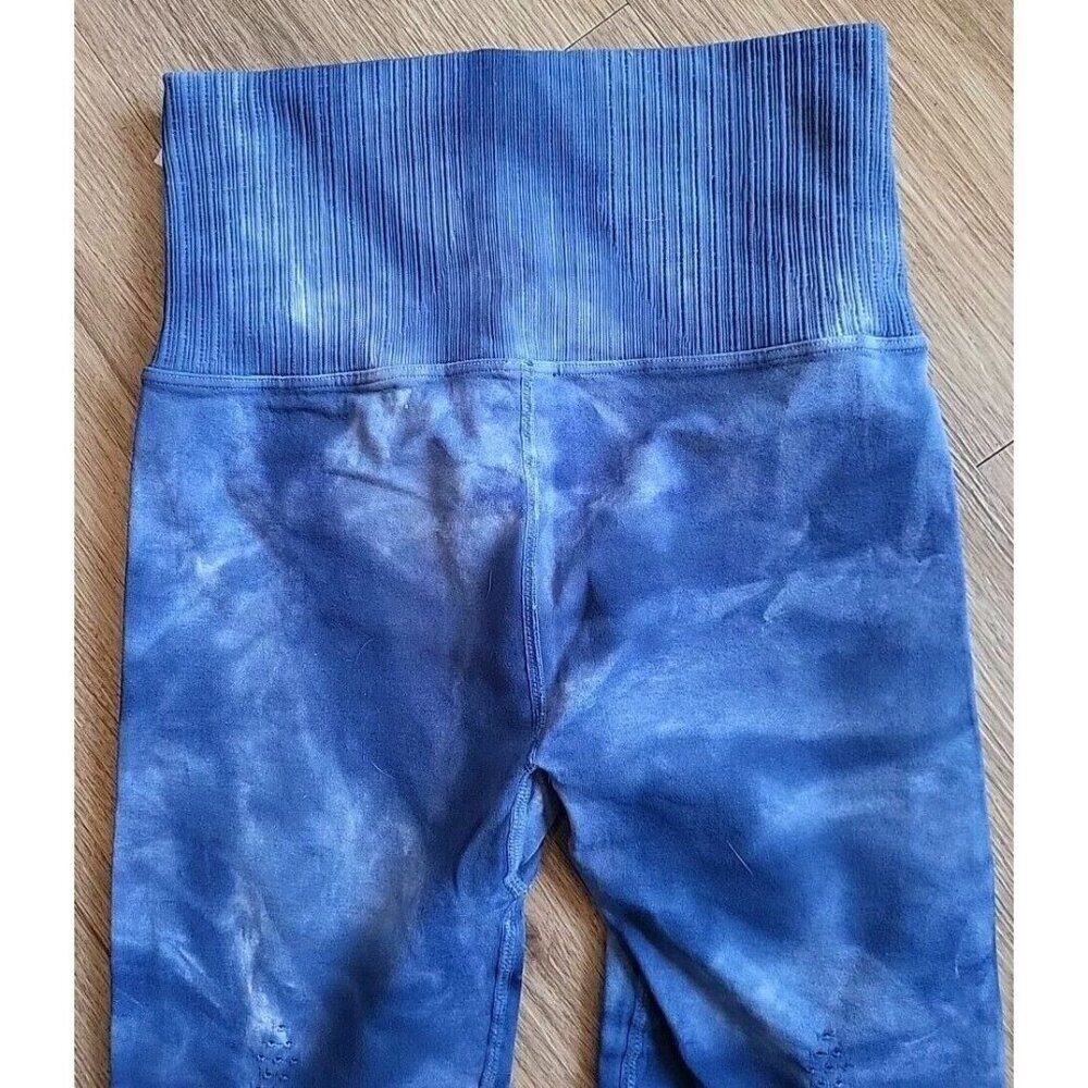 Free People Tie Dye Cropped Leggings Blue,‎ With Cut-outs Size Small - Picture 9 of 9